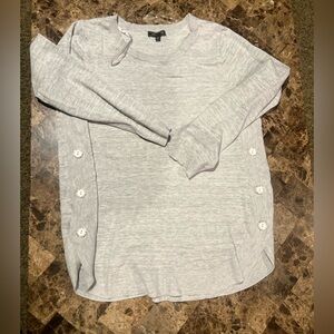 Elegant Light Gray Crew Neck Sweater